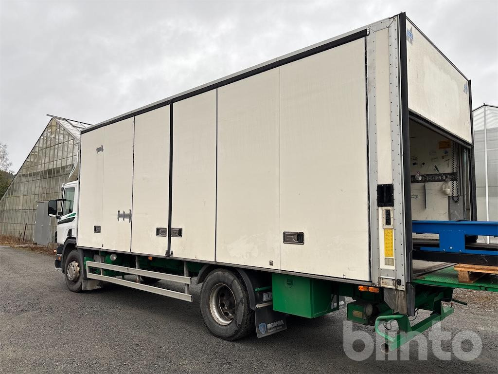 SCANIA P94D 230 - Camion fourgon: photos 5 SCANIA P94D 230 - Camion fourgon: photos 5