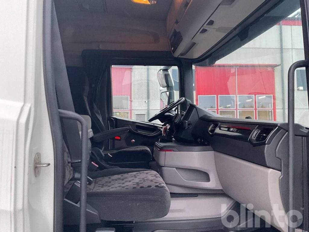 Camion ampliroll SCANIA R650 6x2: photos 14