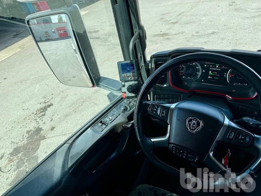 Camion ampliroll SCANIA R650 6x2: photos 10