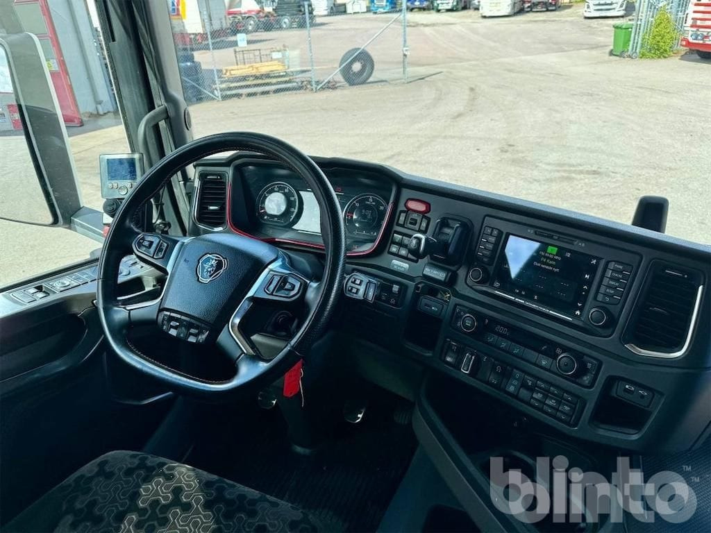 Camion ampliroll SCANIA R650 6x2: photos 9