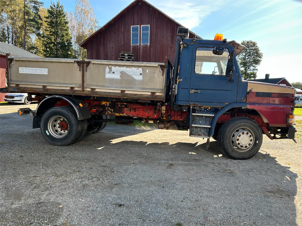 Scania 82H 4x2 - Camion plateau: photos 4 Scania 82H 4x2 - Camion plateau: photos 4