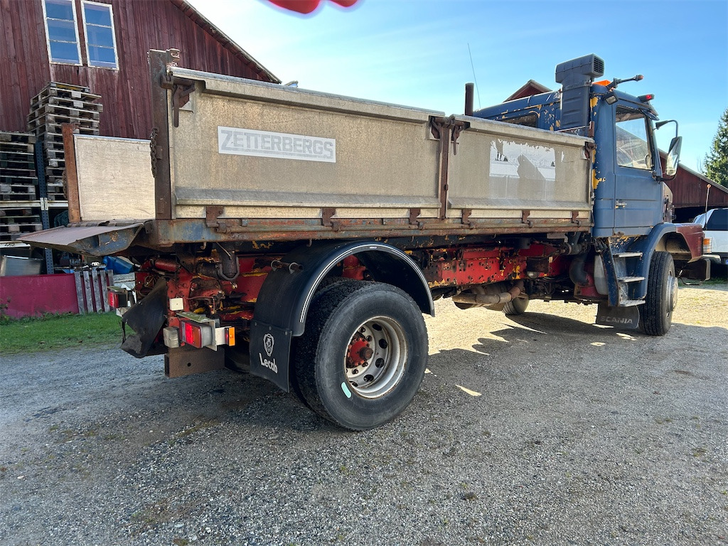 Scania 82H 4x2 - Camion plateau: photos 5 Scania 82H 4x2 - Camion plateau: photos 5