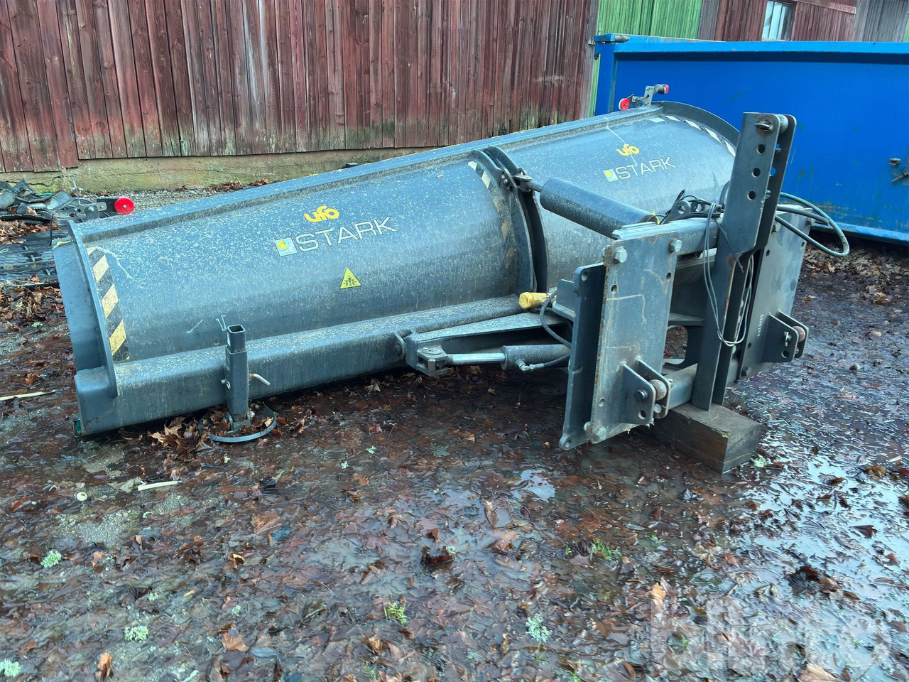 Stark Ufo - Lame à neige: photos 3 Stark Ufo - Lame à neige: photos 3