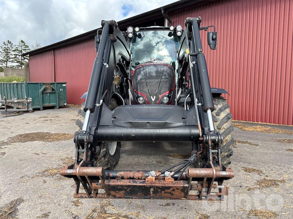 VALTRA N174 Direct - Tracteur agricole: photos 3 VALTRA N174 Direct - Tracteur agricole: photos 3