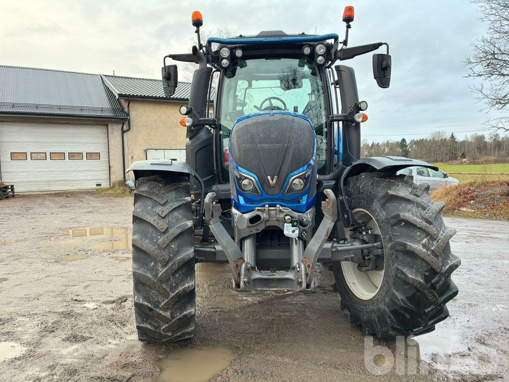 VALTRA - Tracteur agricole: photos 2 VALTRA - Tracteur agricole: photos 2