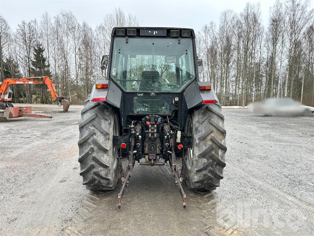 VALTRA VALMET 6200-4 - Tracteur agricole: photos 4 VALTRA VALMET 6200-4 - Tracteur agricole: photos 4