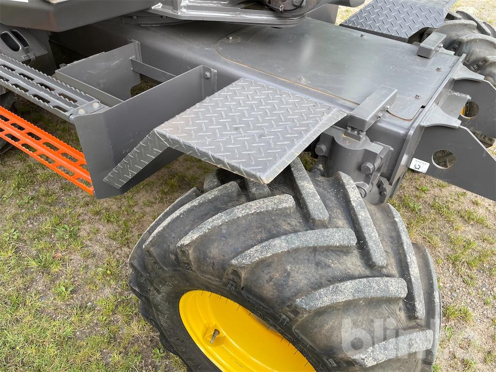 Pelle sur pneus VOLVO EW60E: photos 30