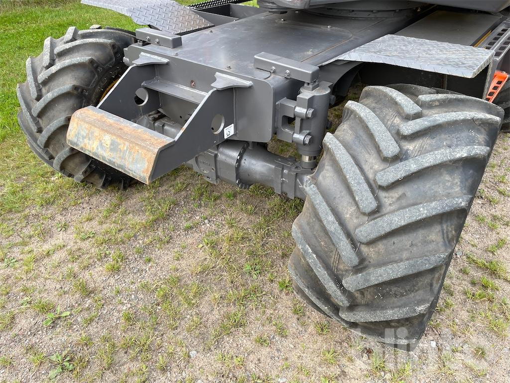 Pelle sur pneus VOLVO EW60E: photos 24