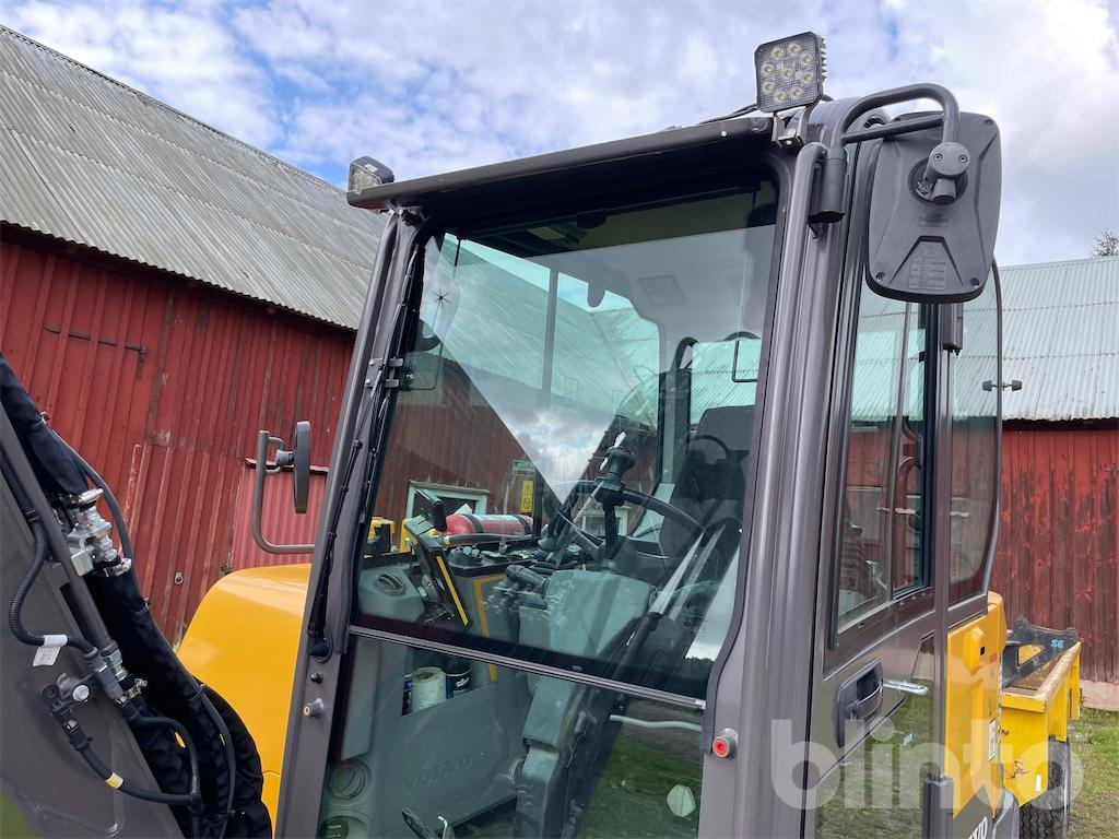 Pelle sur pneus VOLVO EW60E: photos 18