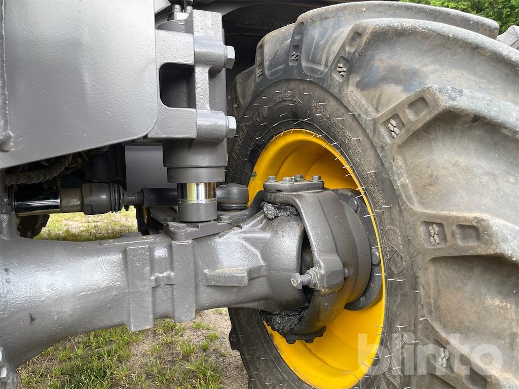 Pelle sur pneus VOLVO EW60E: photos 25