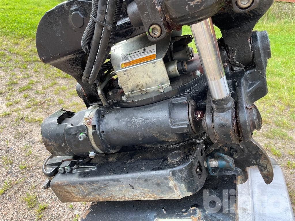 Pelle sur pneus VOLVO EW60E: photos 43