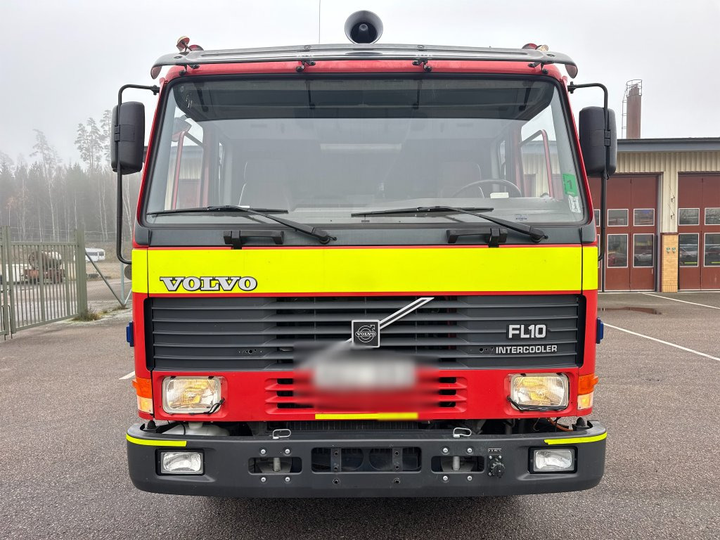 VOLVO FL10 4X2 - Camion de pompier: photos 2 VOLVO FL10 4X2 - Camion de pompier: photos 2