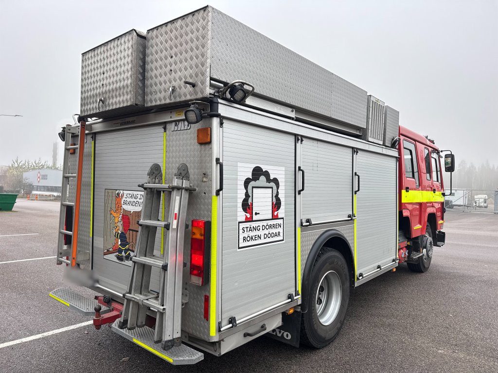 VOLVO FL10 4X2 - Camion de pompier: photos 5 VOLVO FL10 4X2 - Camion de pompier: photos 5