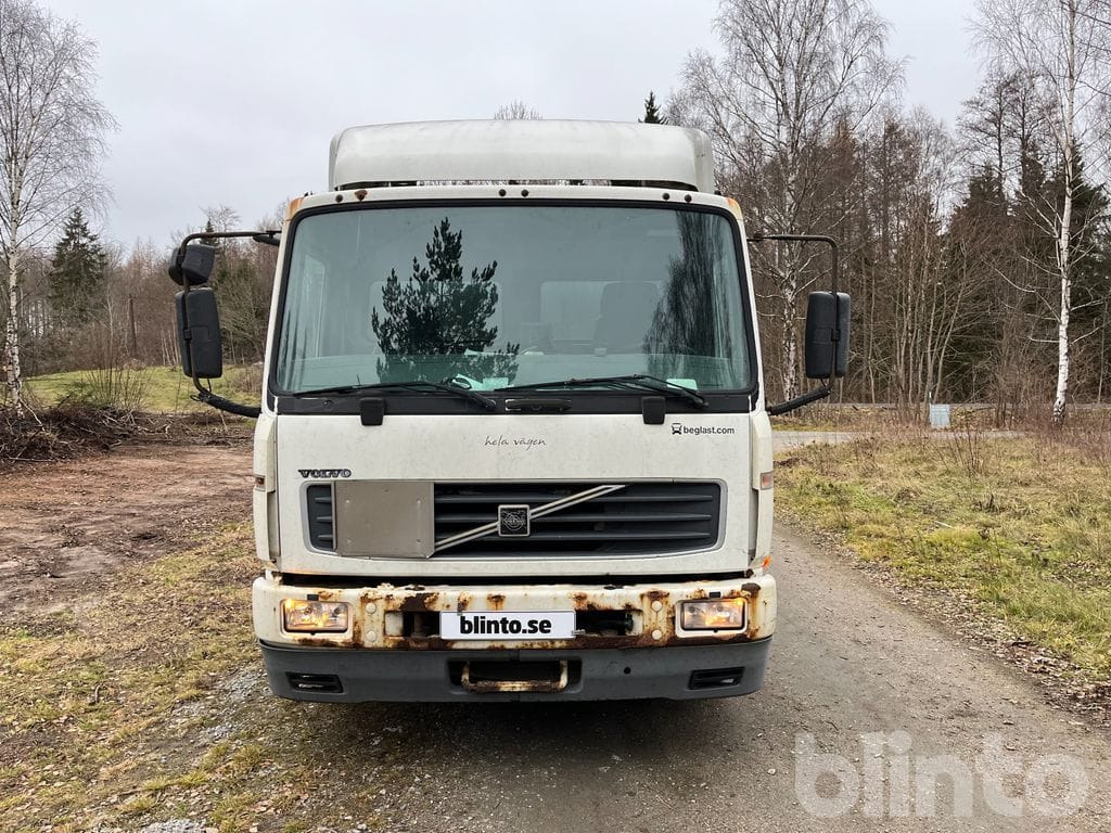 VOLVO FL6 H - Remorqueuse: photos 2 VOLVO FL6 H - Remorqueuse: photos 2