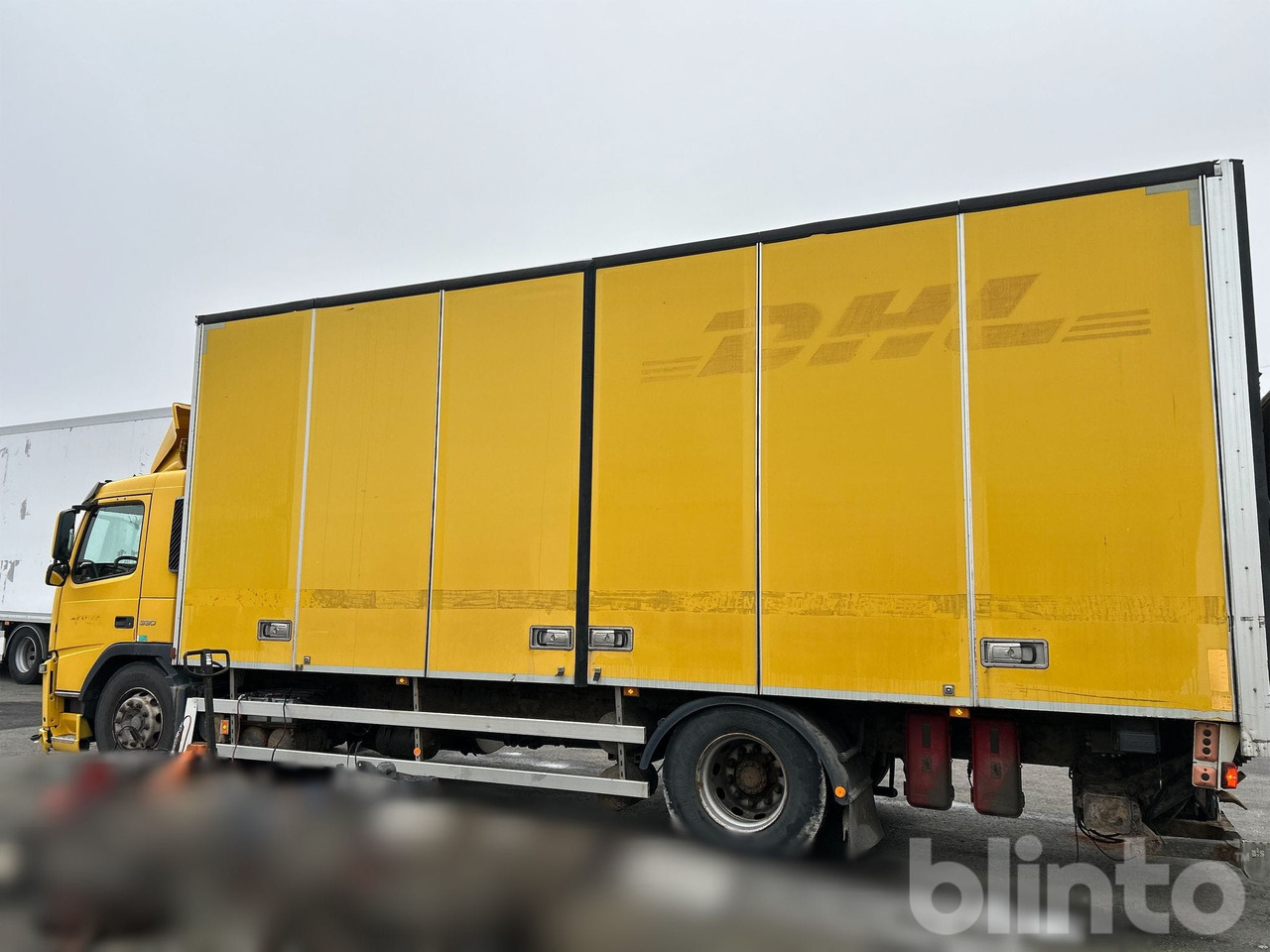 VOLVO FM 330 4X2 - Camion fourgon: photos 5 VOLVO FM 330 4X2 - Camion fourgon: photos 5