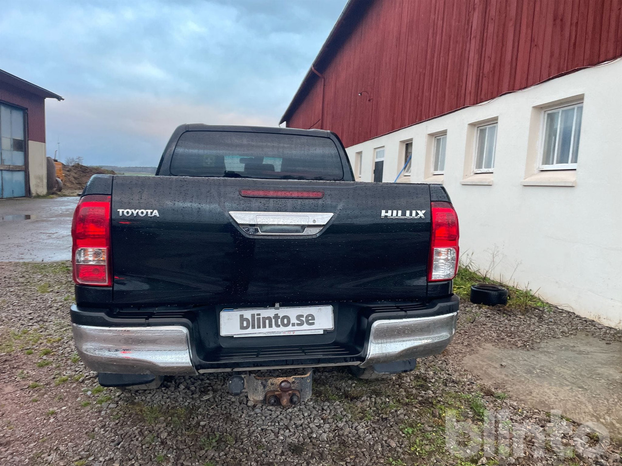 TOYOTA - Véhicule utilitaire: photos 5 TOYOTA - Véhicule utilitaire: photos 5