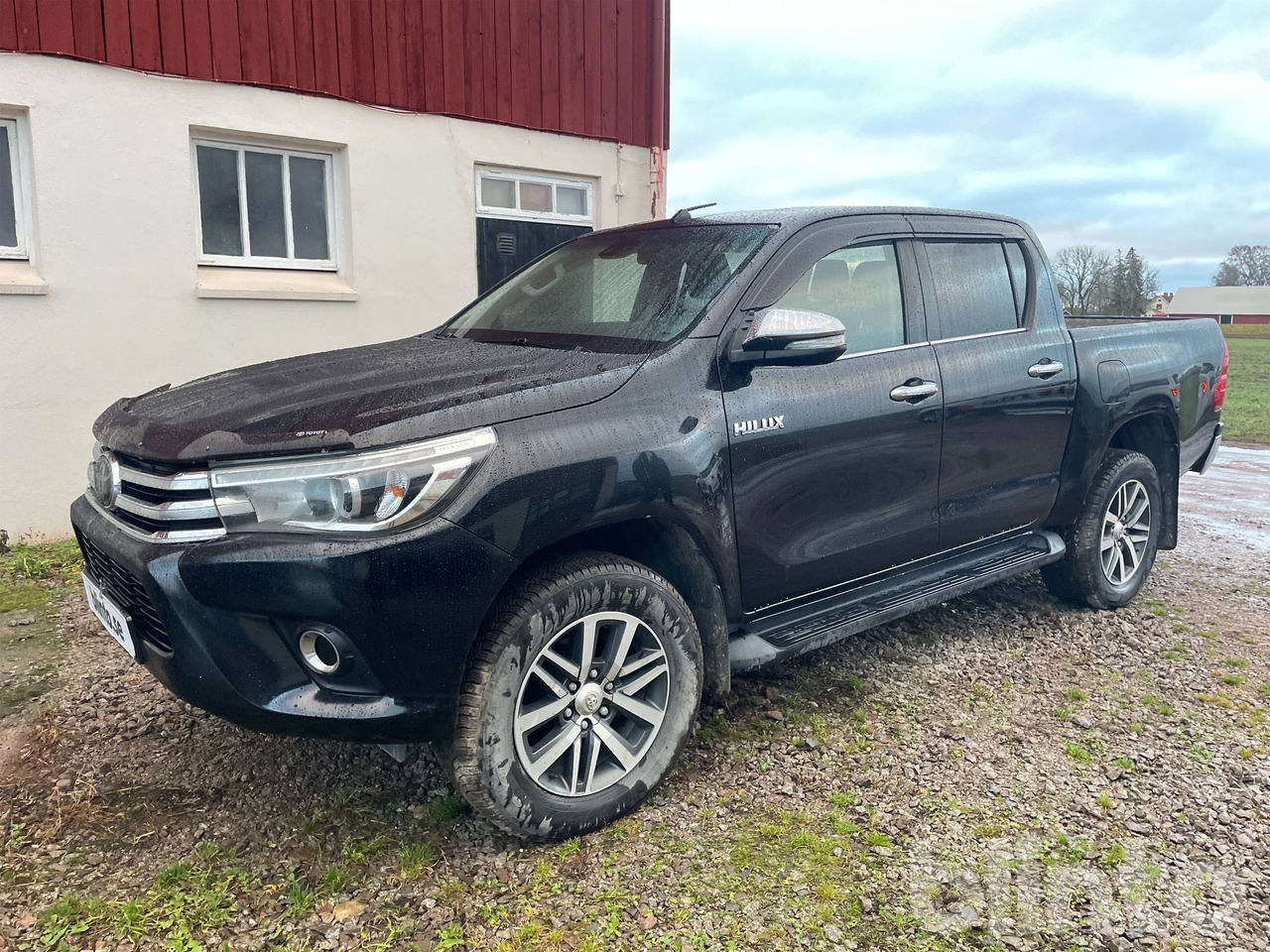 TOYOTA - Véhicule utilitaire: photos 1 TOYOTA - Véhicule utilitaire: photos 1