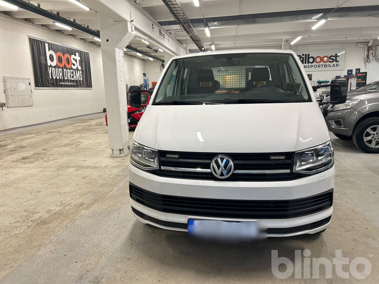 VOLKSWAGEN, TRANSPORTER - Véhicule utilitaire: photos 2 VOLKSWAGEN, TRANSPORTER - Véhicule utilitaire: photos 2