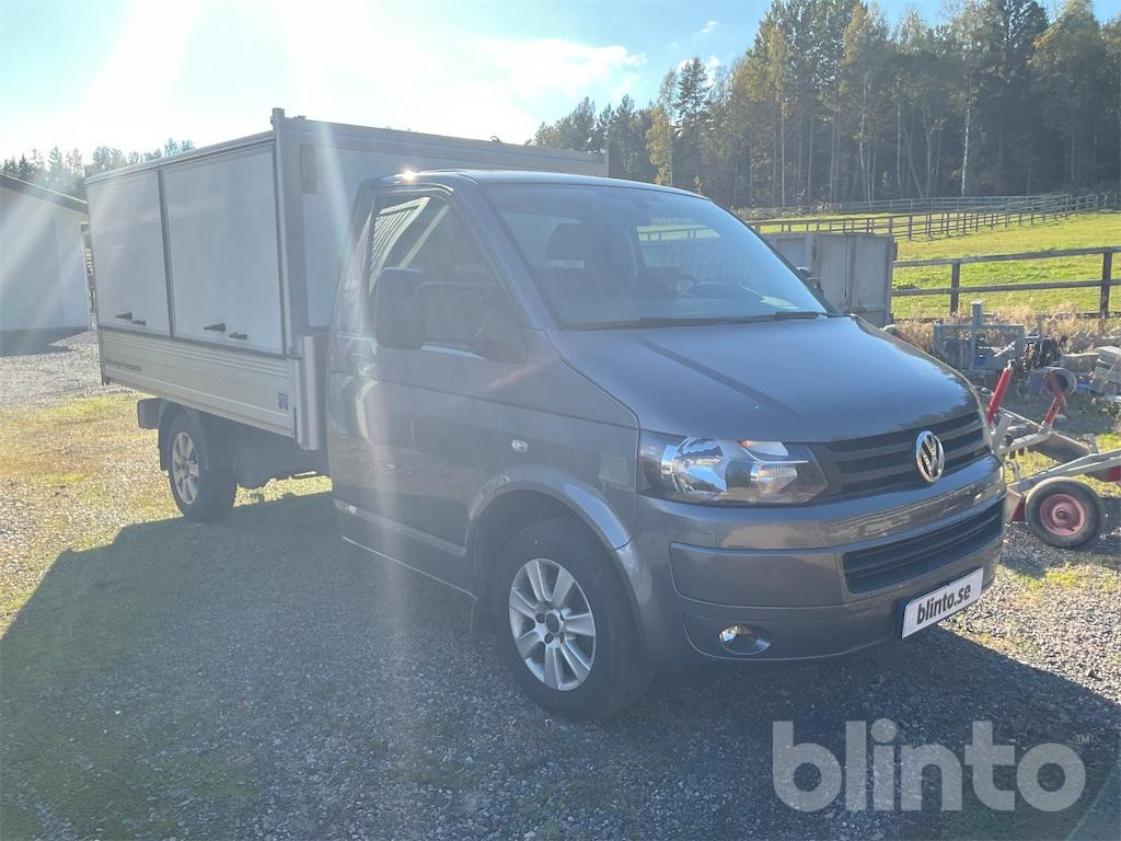 VOLKSWAGEN Transporter - Véhicule utilitaire: photos 2 VOLKSWAGEN Transporter - Véhicule utilitaire: photos 2