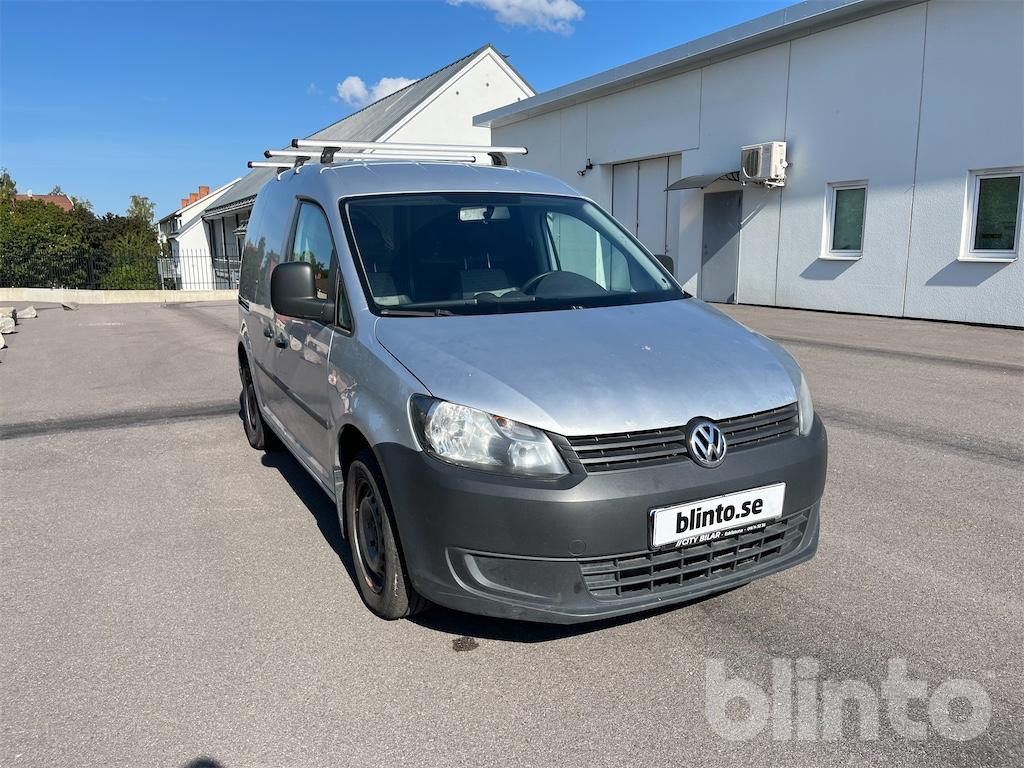 VOLKSWAGEN, VW 2KN - Véhicule utilitaire: photos 3 VOLKSWAGEN, VW 2KN - Véhicule utilitaire: photos 3