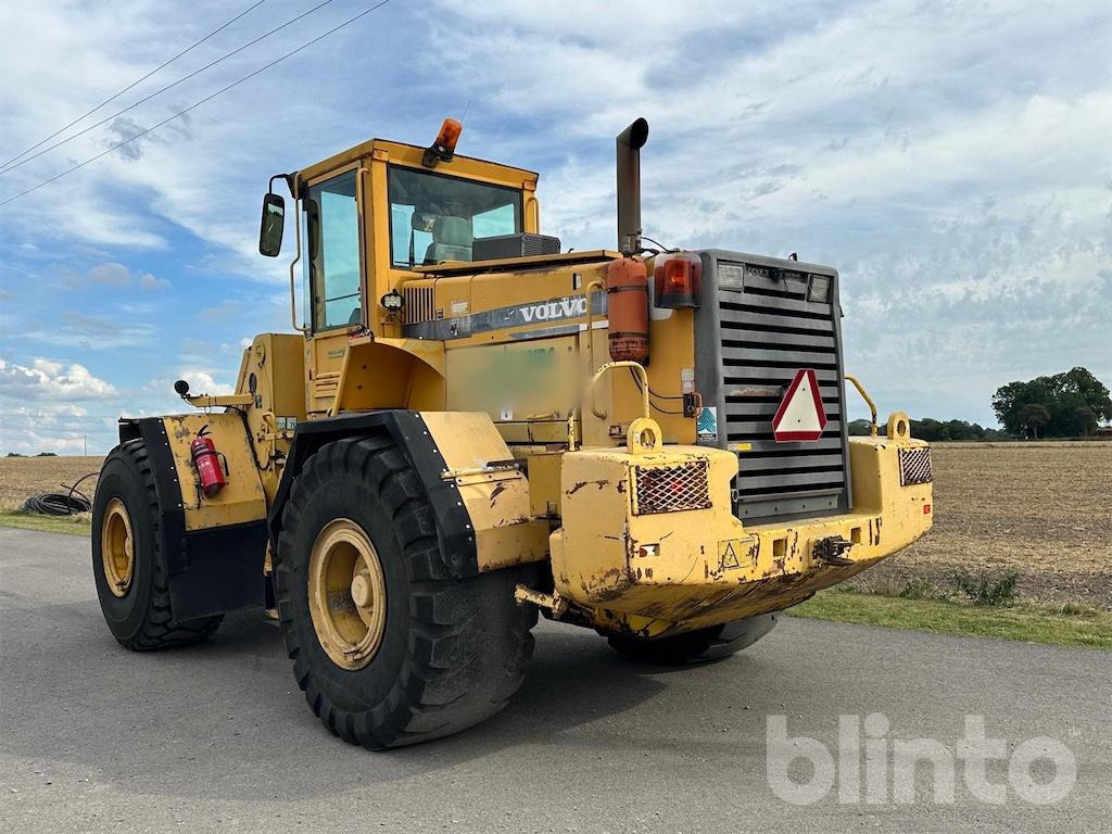 Volvo L180C - Chargeuse sur pneus: photos 5 Volvo L180C - Chargeuse sur pneus: photos 5