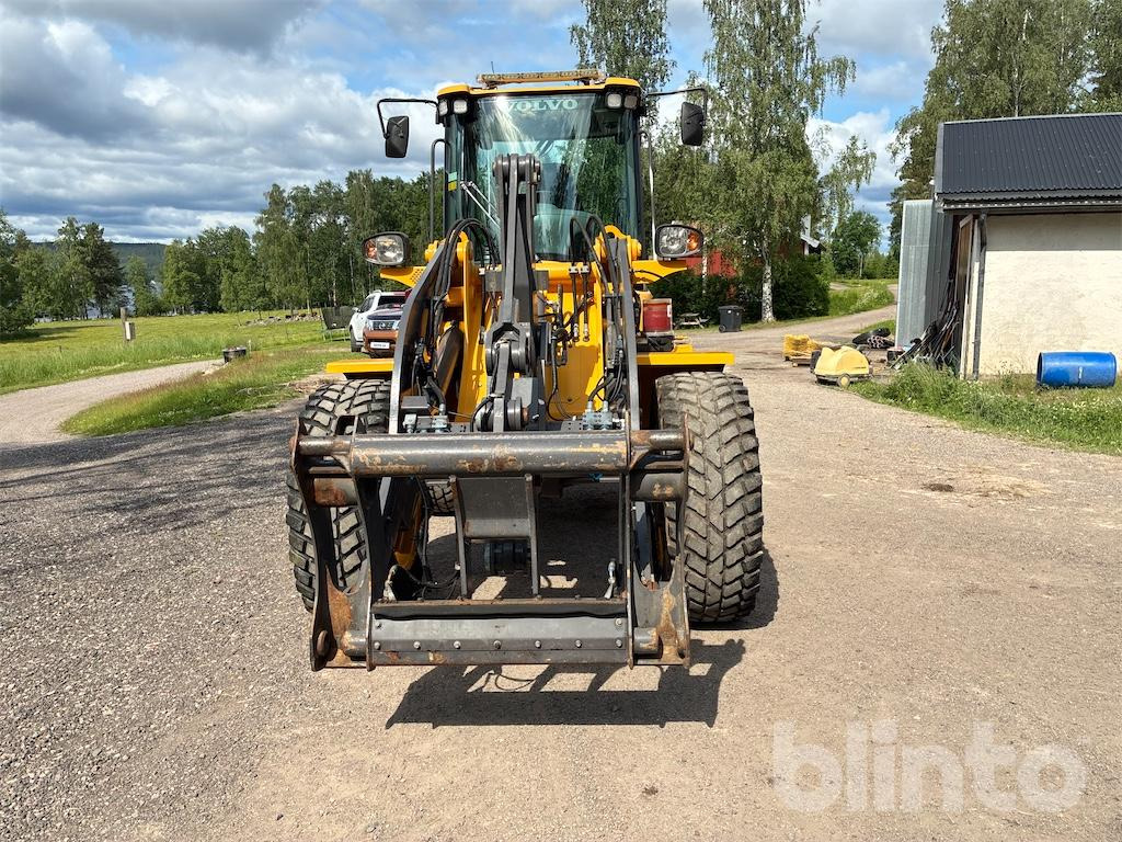 Volvo L35G - Chargeuse sur pneus: photos 2 Volvo L35G - Chargeuse sur pneus: photos 2