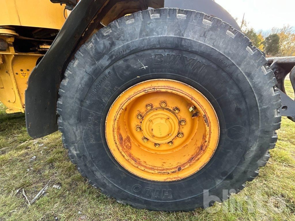 Chargeuse sur pneus Volvo L60E: photos 27