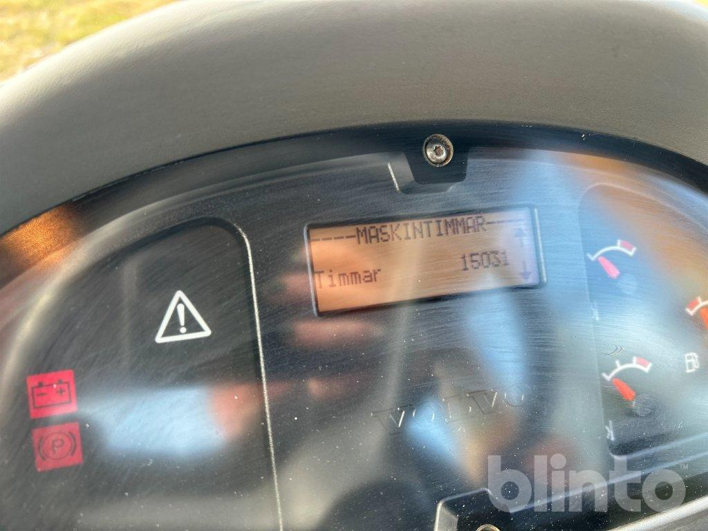 Chargeuse sur pneus Volvo L60E: photos 32
