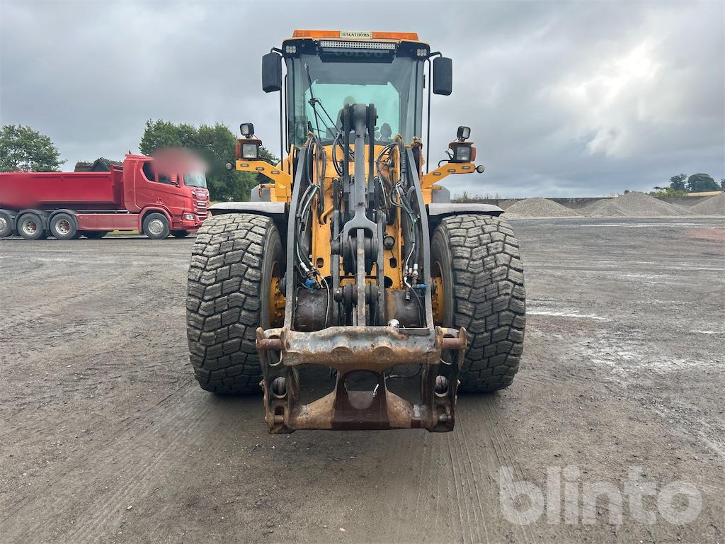 Volvo L90F - 1 Ägare - Chargeuse sur pneus: photos 3 Volvo L90F - 1 Ägare - Chargeuse sur pneus: photos 3