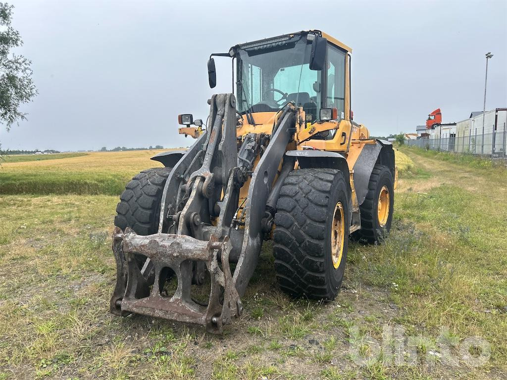 Volvo L90F - Chargeuse sur pneus: photos 2 Volvo L90F - Chargeuse sur pneus: photos 2