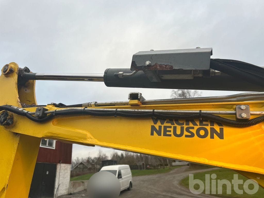 Pelle sur chenille Wacker Neuson ET24: photos 14