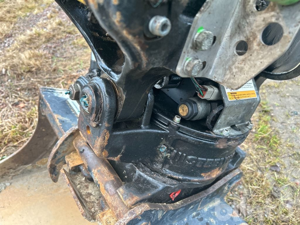 Pelle sur chenille Wacker Neuson ET24: photos 24