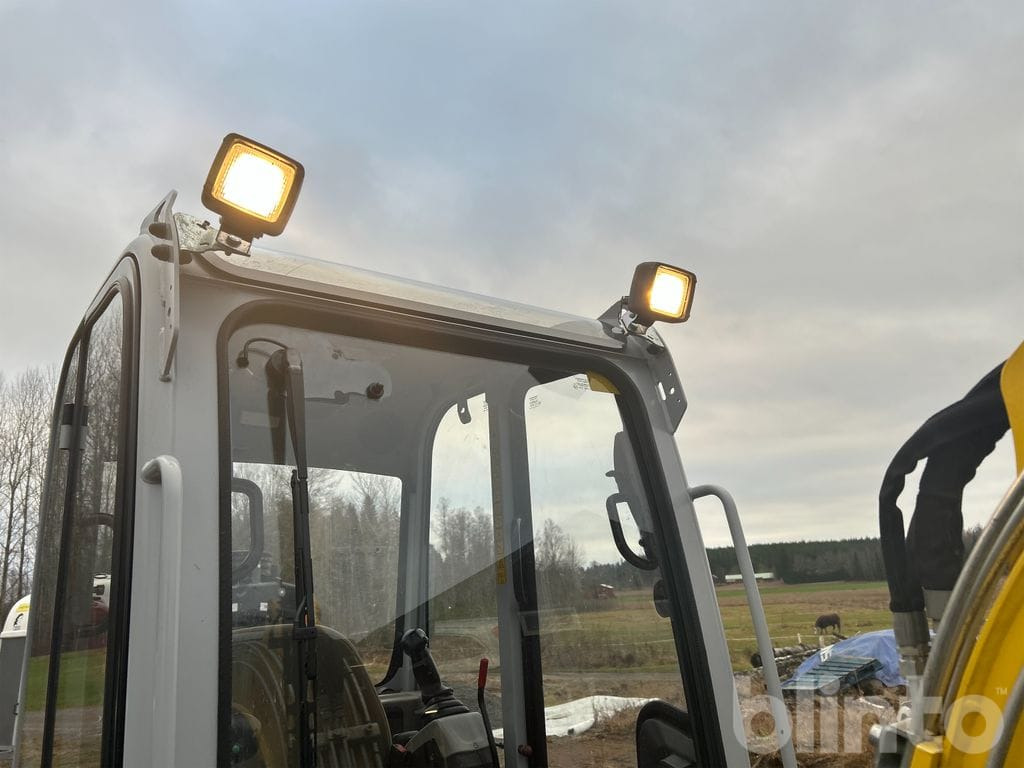 Pelle sur chenille Wacker Neuson ET24: photos 32