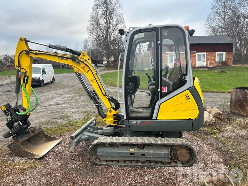 Pelle sur chenille Wacker Neuson ET24: photos 8