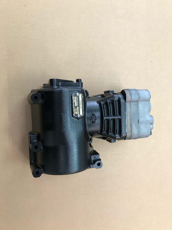 COMPRESSORE ARIA MONOCILINDRICO MAN 51541007095 - Compresseur d'air: photos 2 COMPRESSORE ARIA MONOCILINDRICO MAN 51541007095 - Compresseur d'air: photos 2