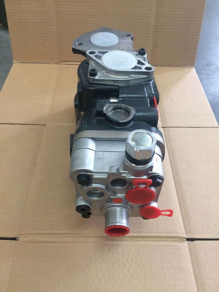 COMPRESSORE ARIA RIF. MAN 51541007117 - 51541007205 - 51541007232 - 51541007247 - Compresseur d'air: photos 4 COMPRESSORE ARIA RIF. MAN 51541007117 - 51541007205 - 51541007232 - 51541007247 - Compresseur d'air: photos 4