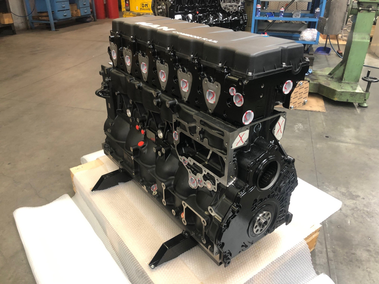 LONGBLOCK MAN D2676 EURO 6 (bus) - Bloc-cylindres pour Bus: photos 2 LONGBLOCK MAN D2676 EURO 6 (bus) - Bloc-cylindres pour Bus: photos 2