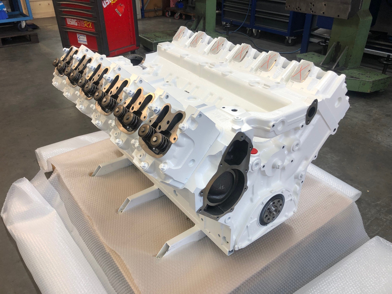 LONGBLOCK MAN D2842LE / D2842 LE - Bloc-cylindres: photos 1 LONGBLOCK MAN D2842LE / D2842 LE - Bloc-cylindres: photos 1