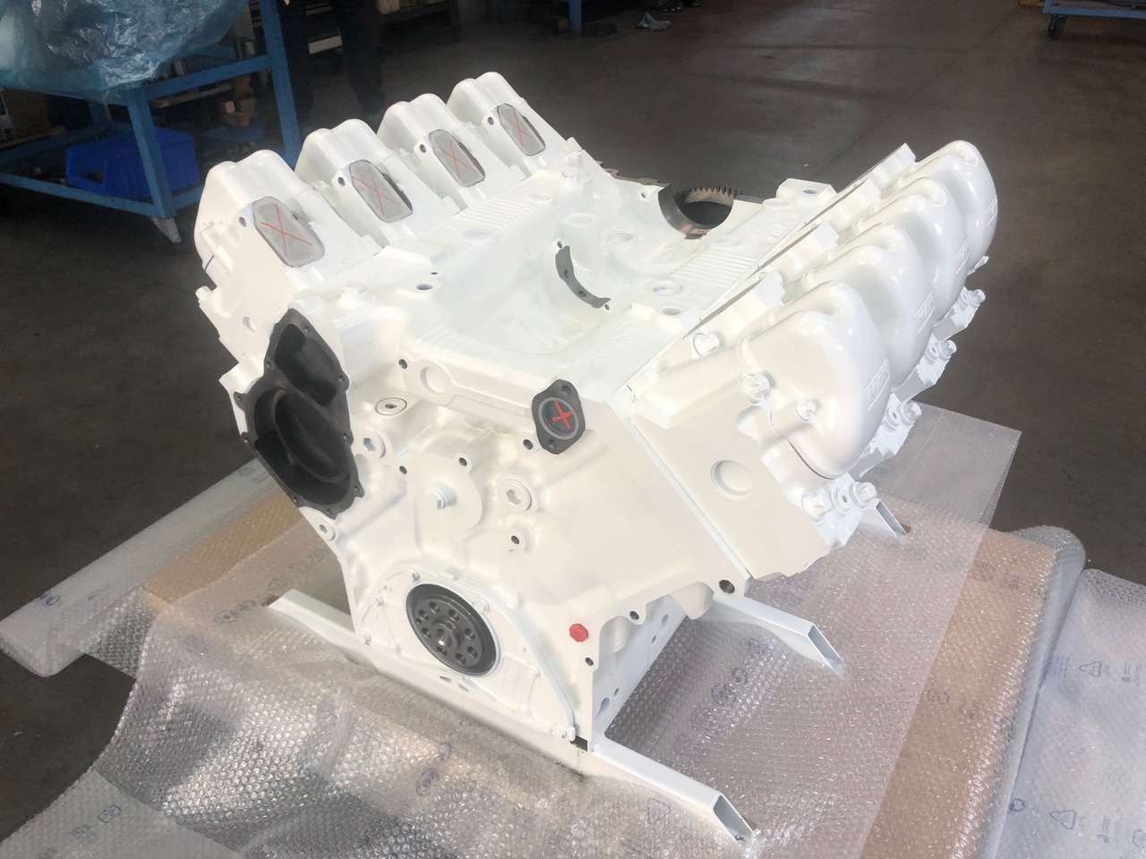 LONGBLOCK MAN D2848LE403 / MAN D2848 LE403 - Bloc-cylindres: photos 1 LONGBLOCK MAN D2848LE403 / MAN D2848 LE403 - Bloc-cylindres: photos 1