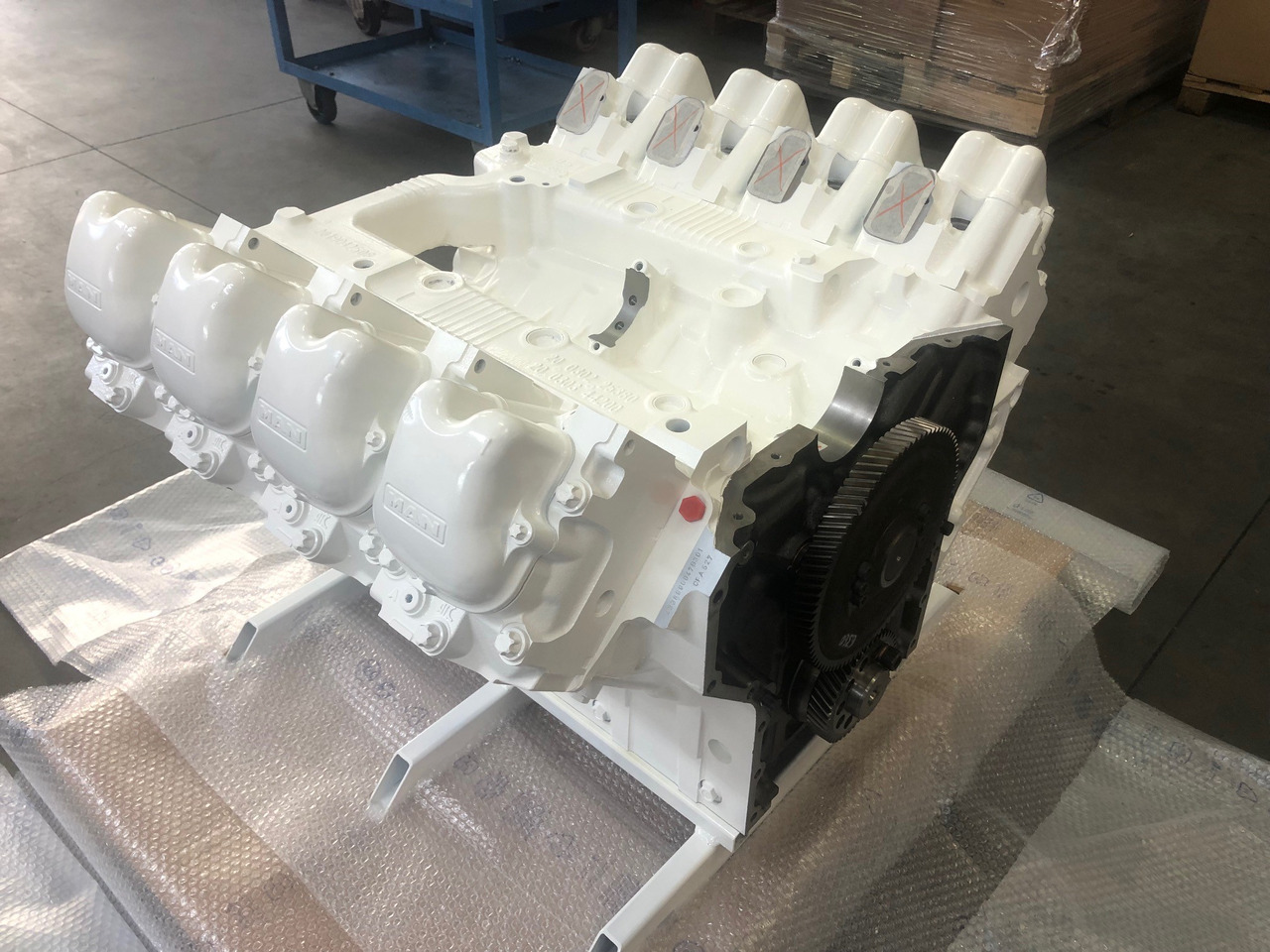 LONGBLOCK MAN D2848LE403 / MAN D2848 LE403 - Bloc-cylindres: photos 4 LONGBLOCK MAN D2848LE403 / MAN D2848 LE403 - Bloc-cylindres: photos 4