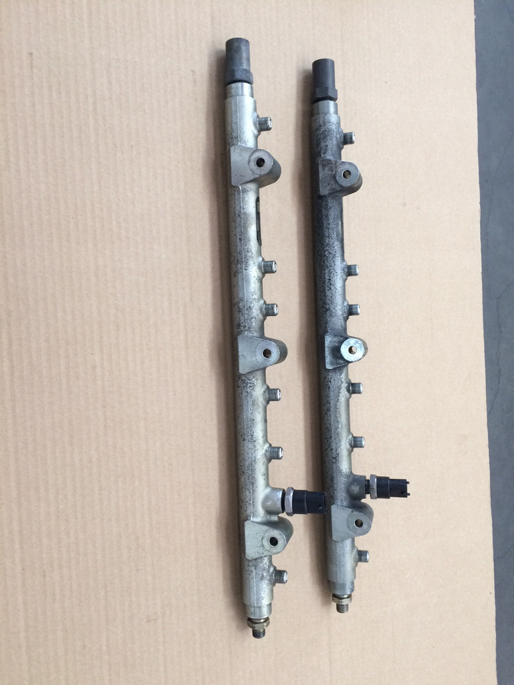 TUBO PRESSIONE COMMON RAIL MAN 51103116058 - Préparation du carburant: photos 2 TUBO PRESSIONE COMMON RAIL MAN 51103116058 - Préparation du carburant: photos 2