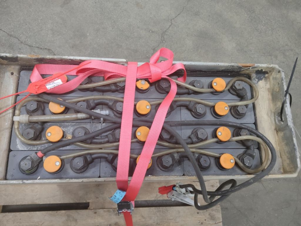 Avb 24V465AH - Accumulateur: photos 3 Avb 24V465AH - Accumulateur: photos 3