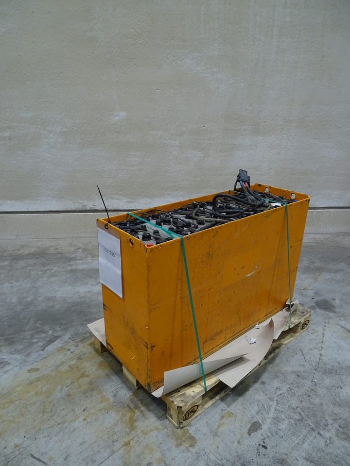 Habat 48V775AH - Accumulateur pour Matériel de manutention: photos 1 Habat 48V775AH - Accumulateur pour Matériel de manutention: photos 1