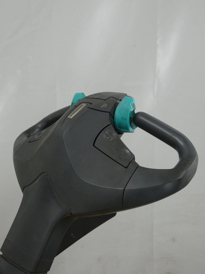 Jungheinrich ERE120 - Transpalette: photos 3 Jungheinrich ERE120 - Transpalette: photos 3