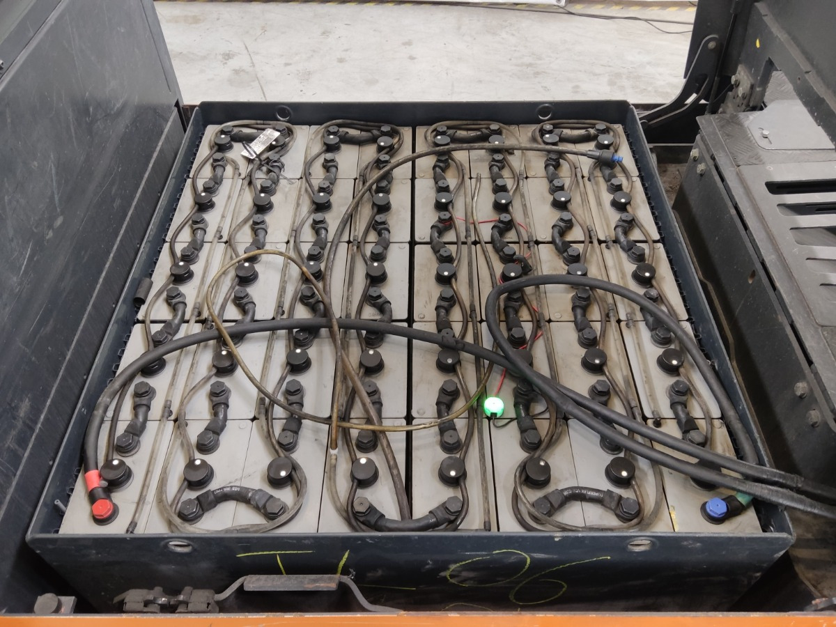 Linde P250 - Chariot tracteur: photos 4 Linde P250 - Chariot tracteur: photos 4