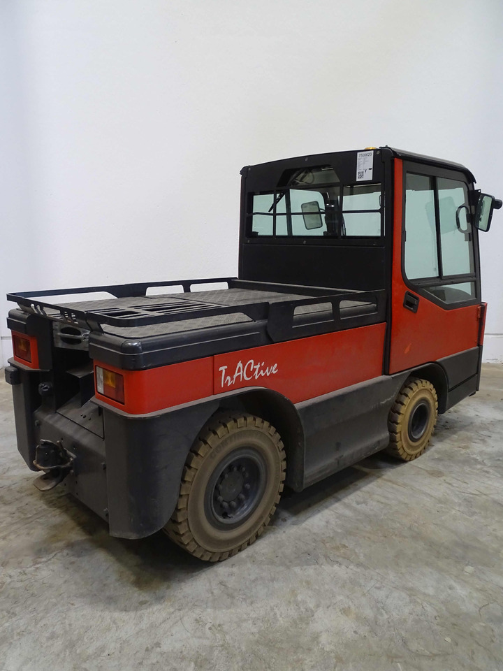 Linde P250 - Chariot tracteur: photos 2 Linde P250 - Chariot tracteur: photos 2