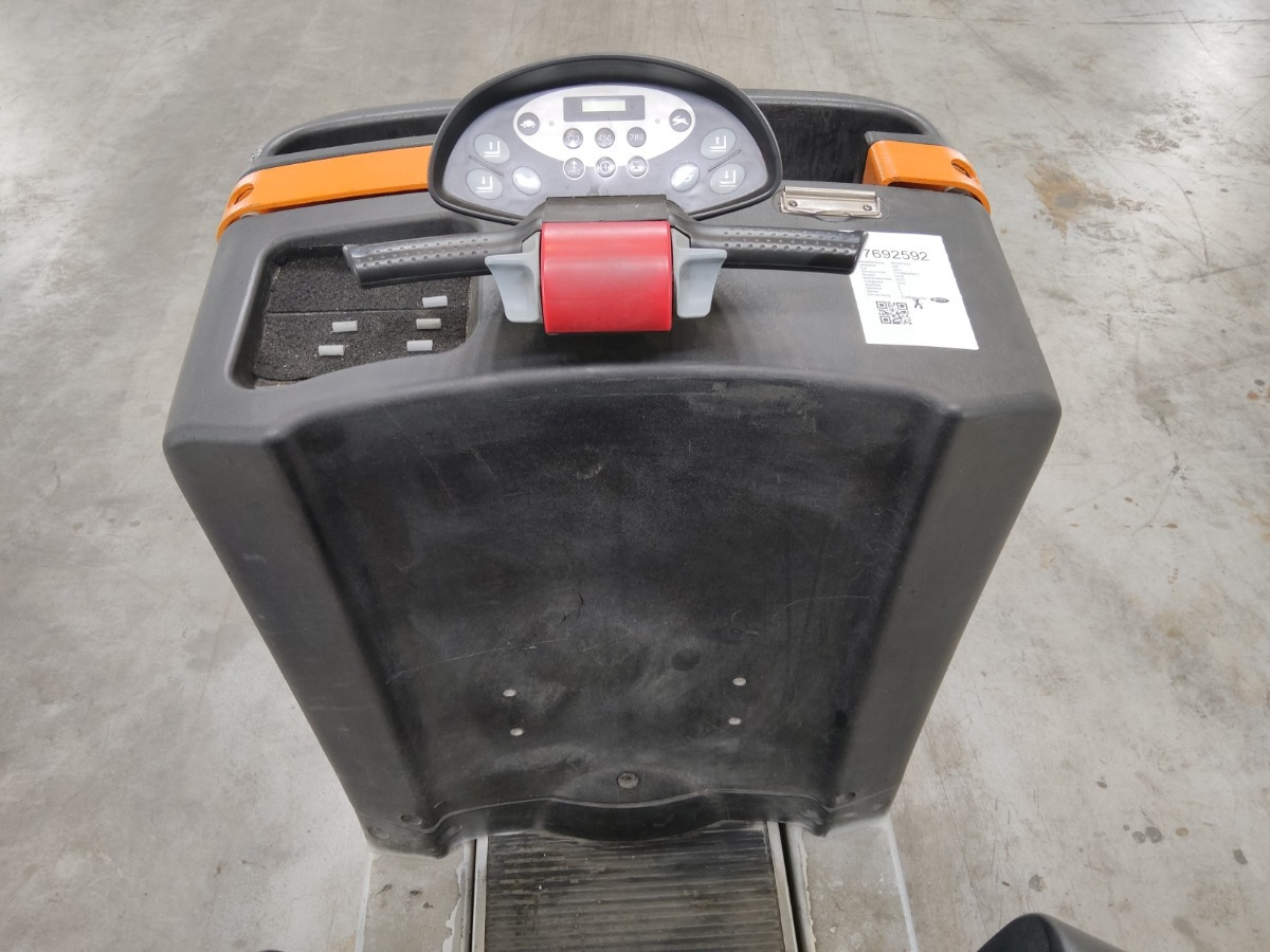 Still CX-T - Chariot tracteur: photos 3 Still CX-T - Chariot tracteur: photos 3