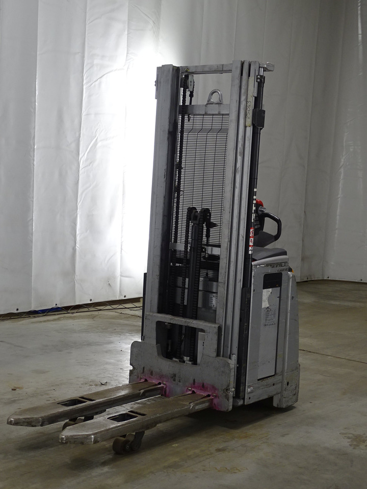 Still EXV16I - Gerbeur: photos 1 Still EXV16I - Gerbeur: photos 1