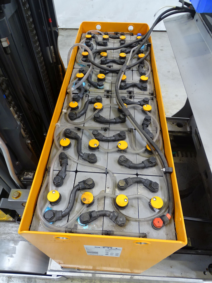 Still FM-X20 - Chariot à mât rétractable: photos 4 Still FM-X20 - Chariot à mât rétractable: photos 4