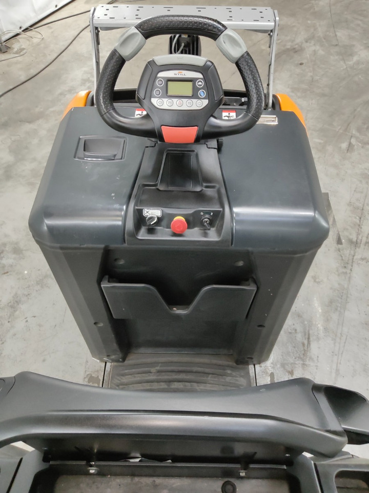 Still LTX50 - Chariot tracteur: photos 3 Still LTX50 - Chariot tracteur: photos 3